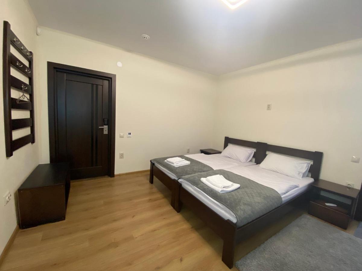 Bed and Breakfast Szaboffcsik Użhorod Zewnętrze zdjęcie