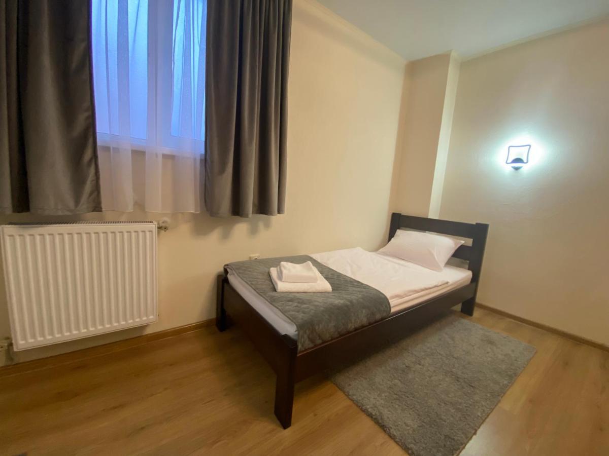 Bed and Breakfast Szaboffcsik Użhorod Zewnętrze zdjęcie